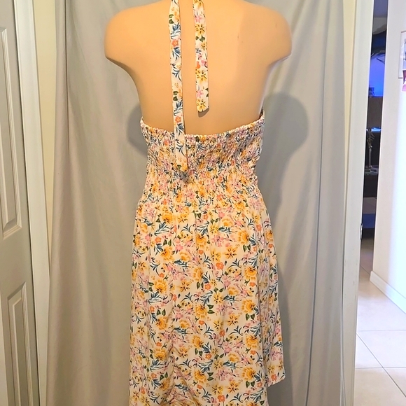 Lily Rose Summer Halter Dress - Picture 9 of 12